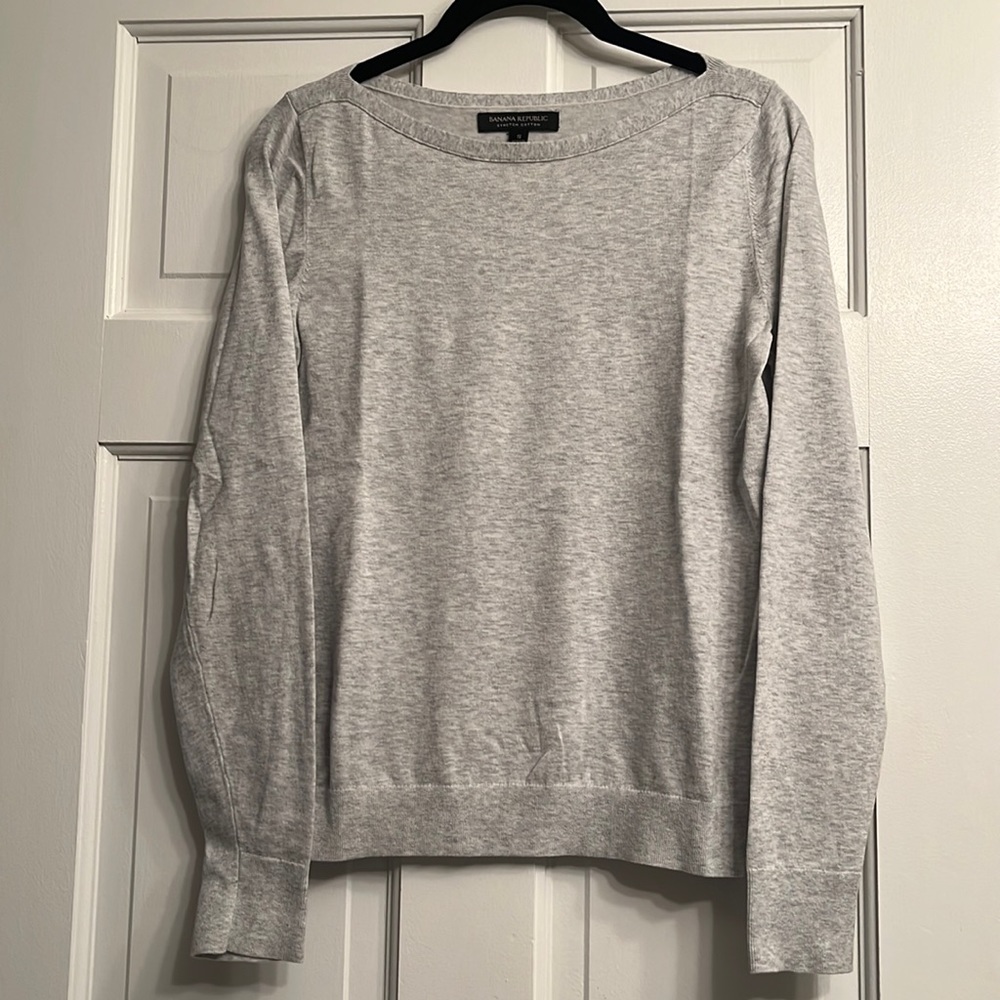 Banana Republic light gray stretch cotton long sleeve lightweight sweater-S